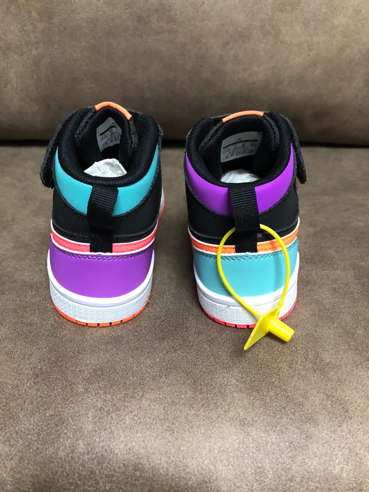 248 030#306 Kids-Shoes-Clothing-Yupoo-dyoomall-2021ss