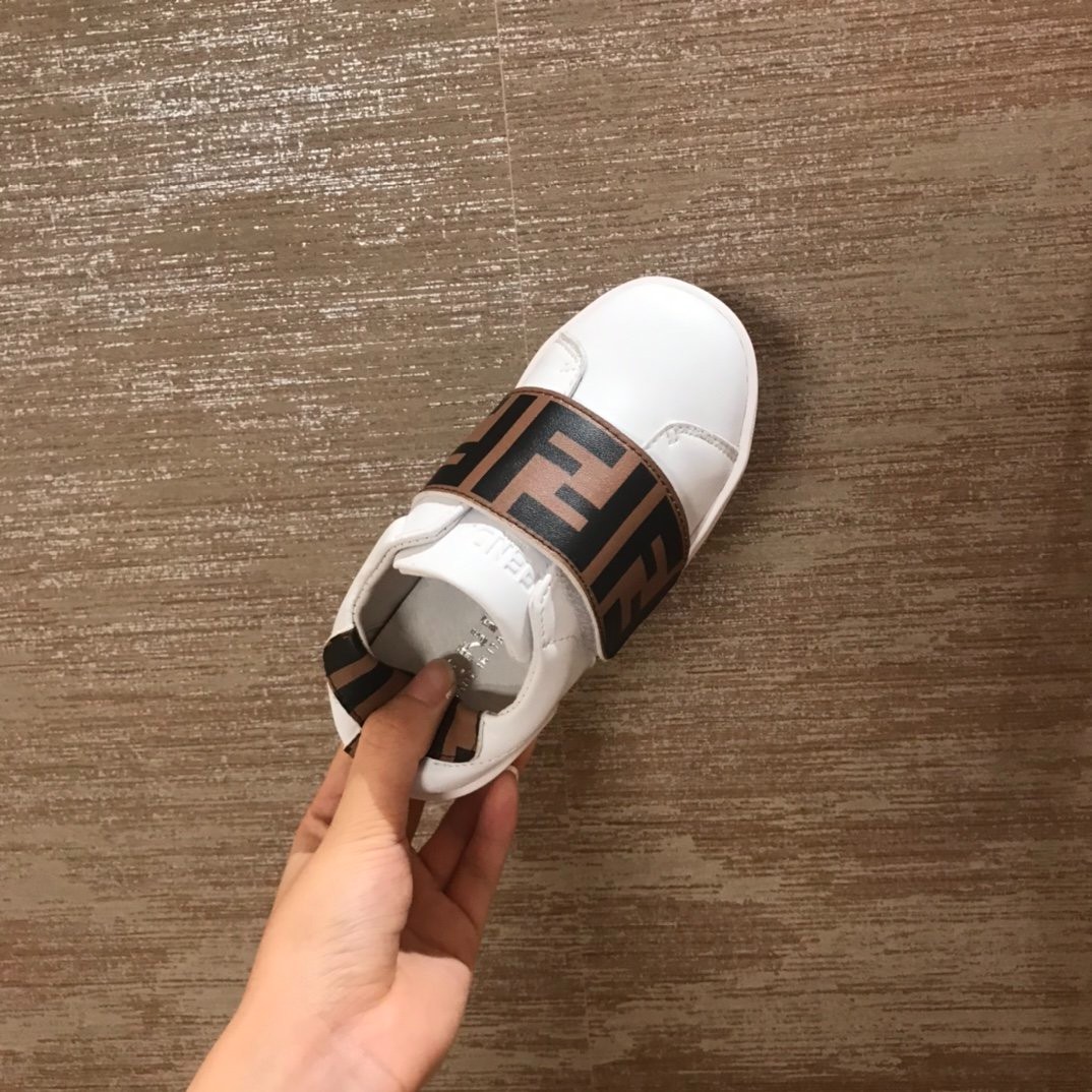 244 023#306 Kids-Shoes-Clothing-Yupoo-dyoomall-2021ss
