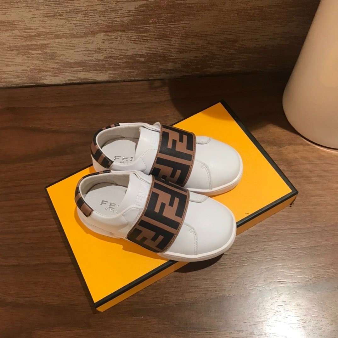 244 023#306 Kids-Shoes-Clothing-Yupoo-dyoomall-2021ss