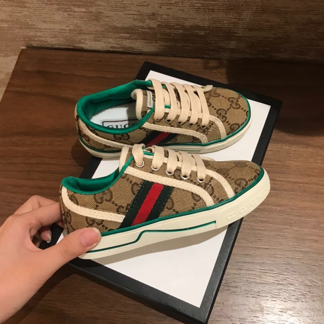 238 010#306 Kids-Shoes-Clothing-Yupoo-dyoomall-2021ss