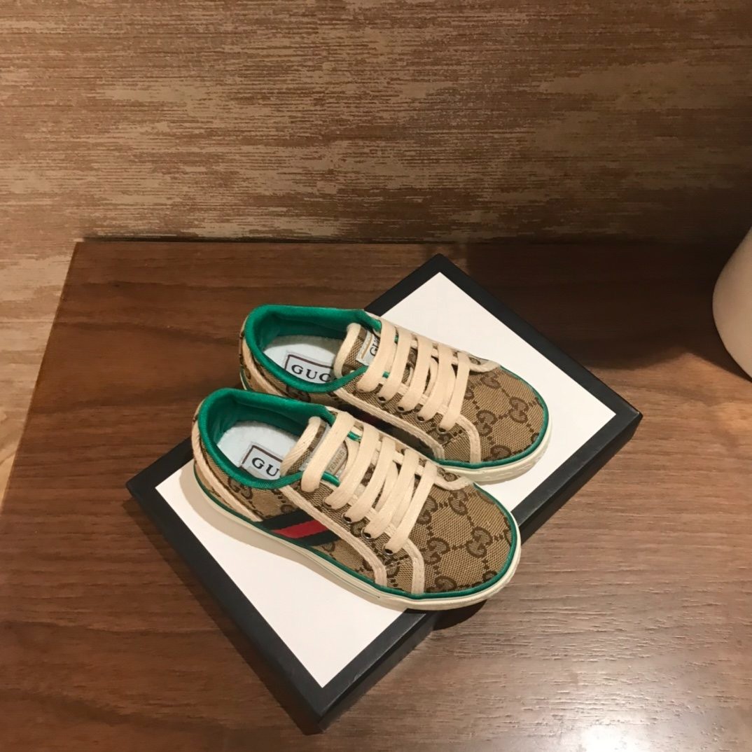 238 010#306 Kids-Shoes-Clothing-Yupoo-dyoomall-2021ss