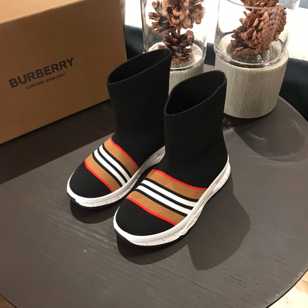231 349#306 Kids-Shoes-Clothing-Yupoo-dyoomall-2021ss