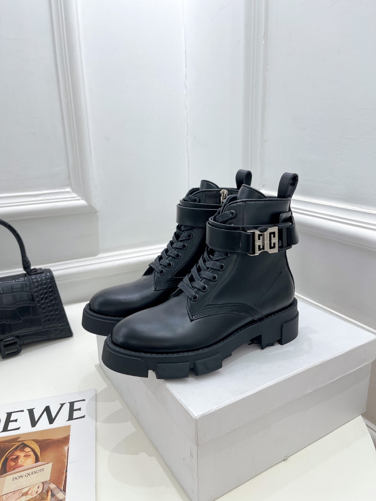 280 36123118 SIZE 35-42