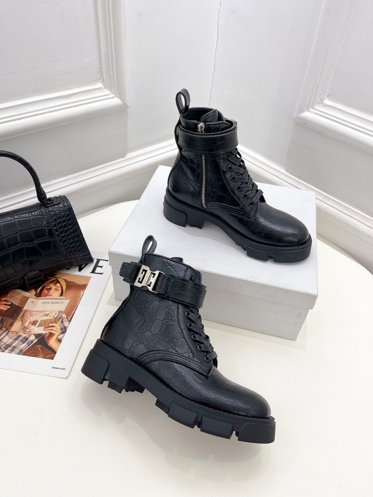 279 36123118 SIZE 35-42