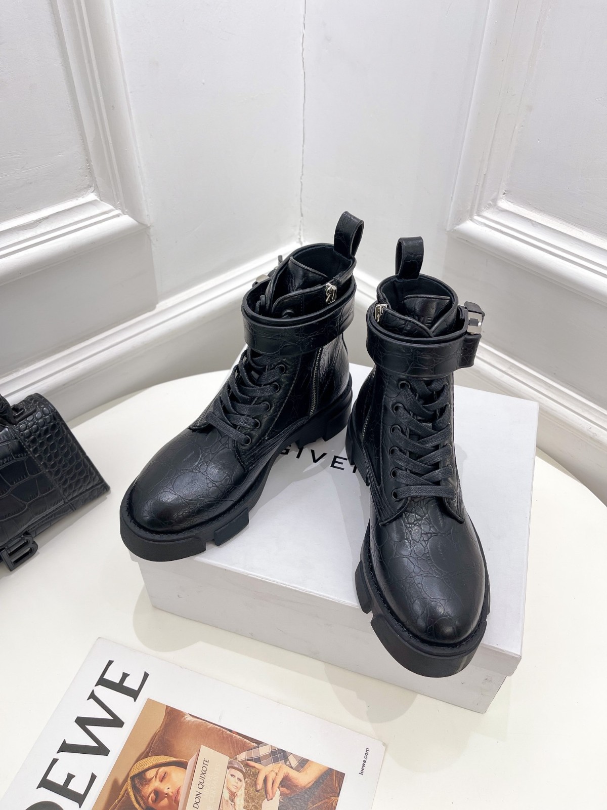 279 36123118 SIZE 35-42