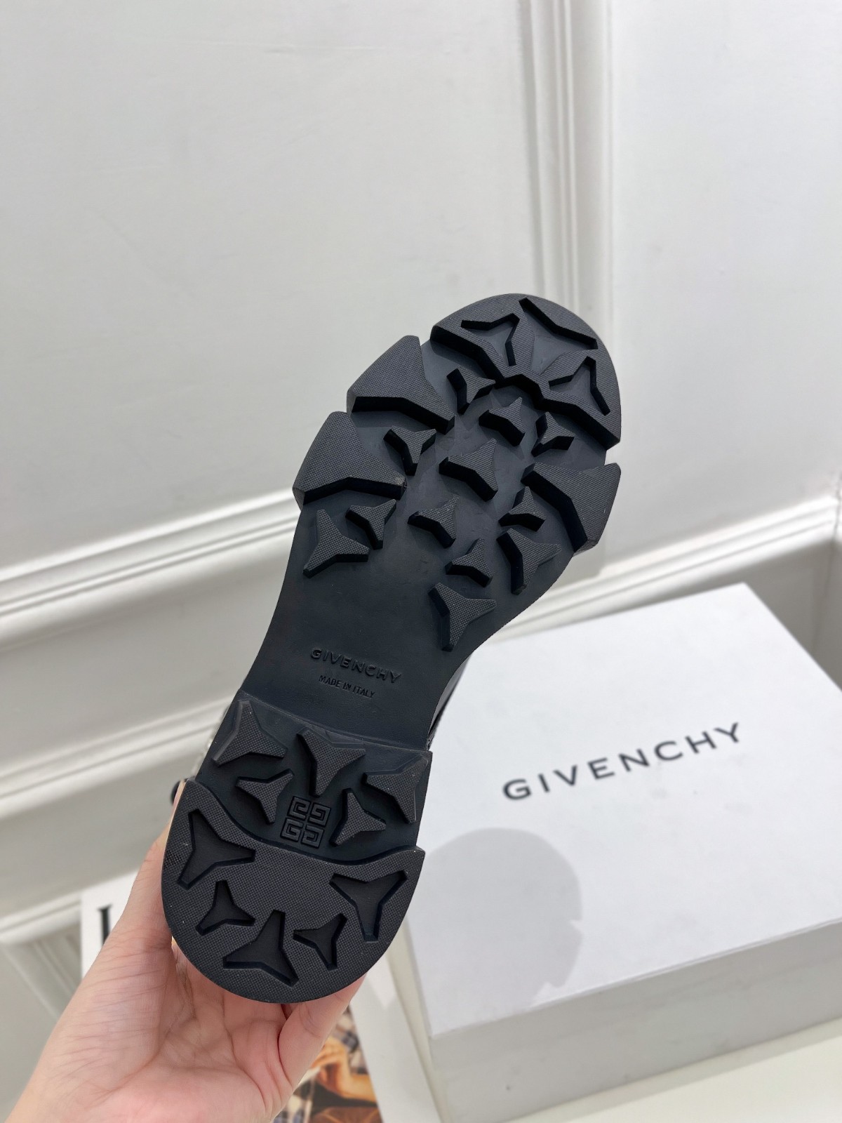 278 36123118 SIZE 35-42