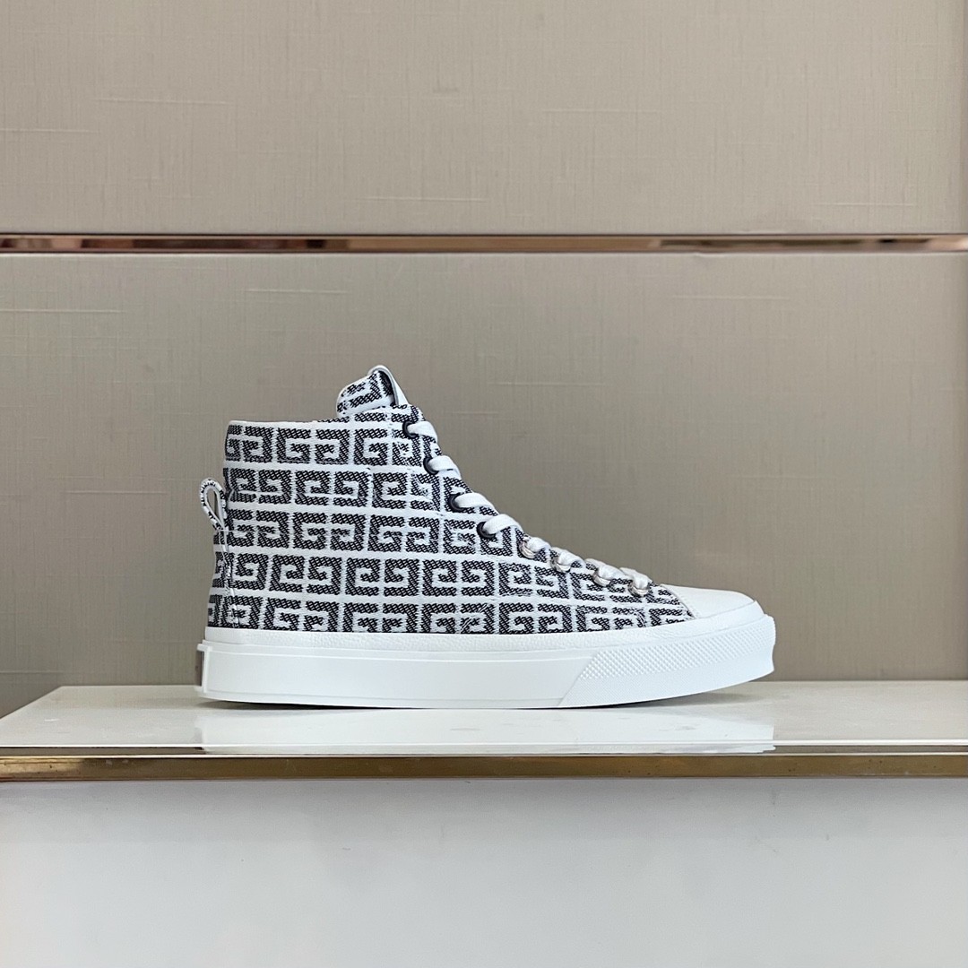 251 42123132 SIZE 38-45