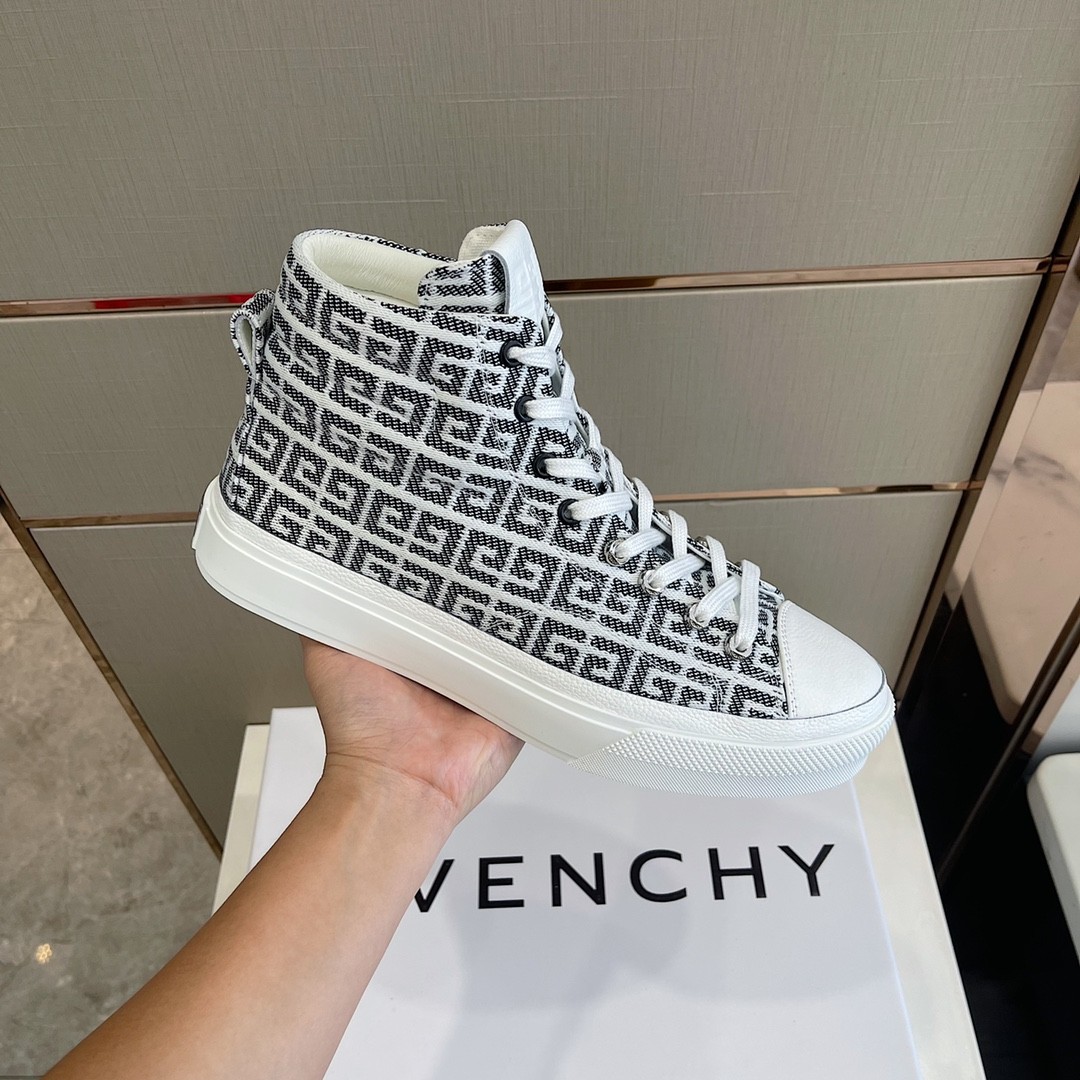 251 42123132 SIZE 38-45