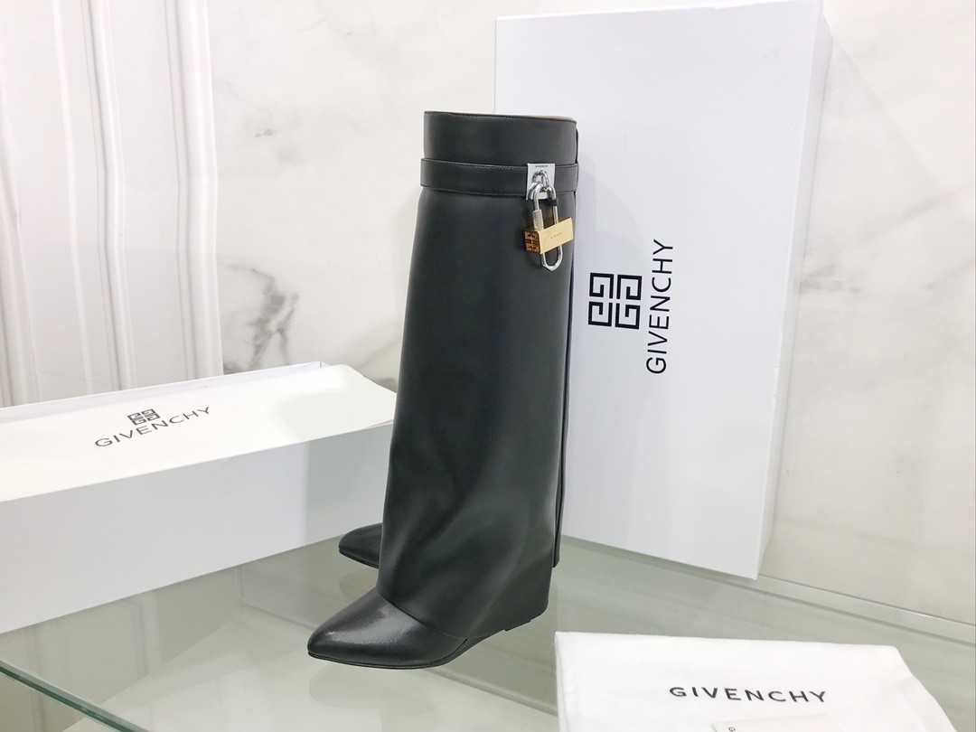 235 88123238 SIZE 36-40