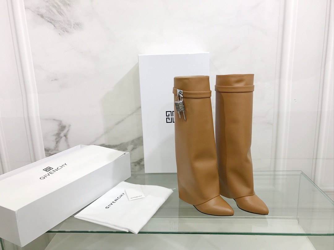 218 88123238 SIZE 35-42