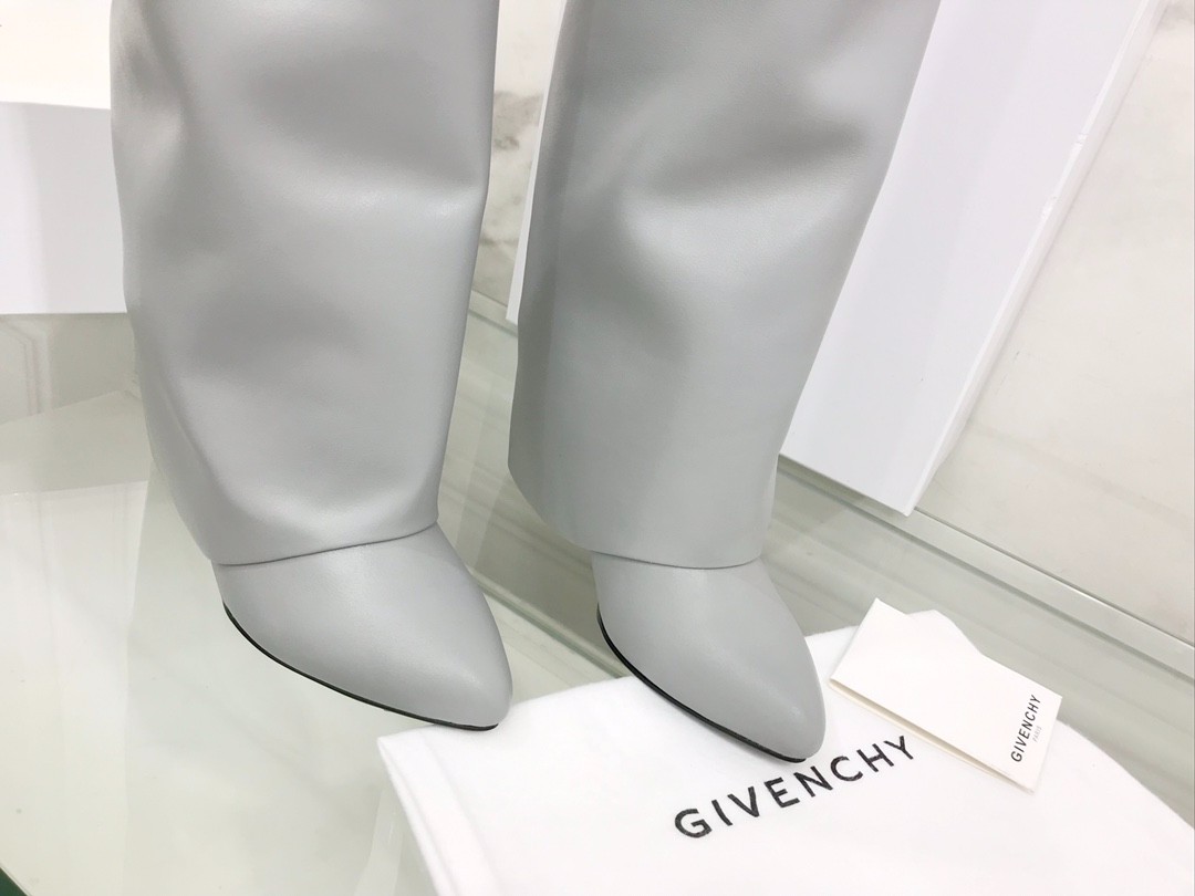 217 88123238 SIZE 35-42