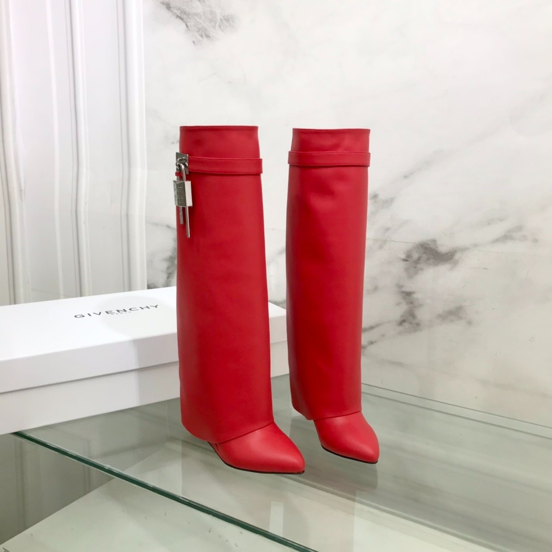215 88123238 SIZE 35-42