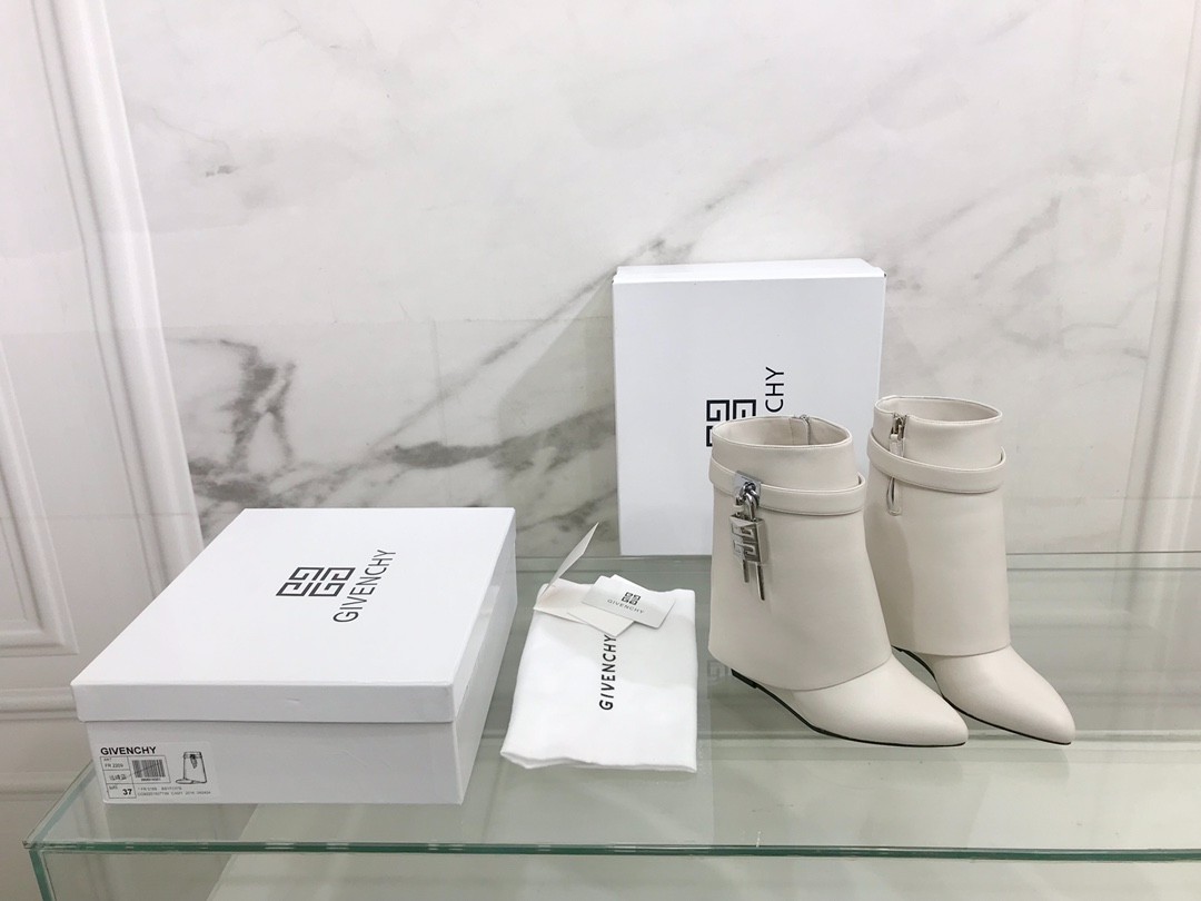 211 65123185 SIZE 35-42