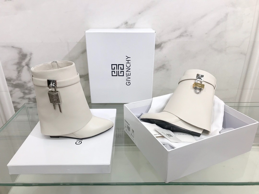 211 65123185 SIZE 35-42