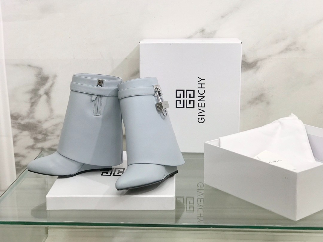 210 65123185 SIZE 35-42