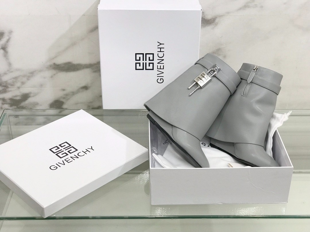 209 65123185 SIZE 35-42