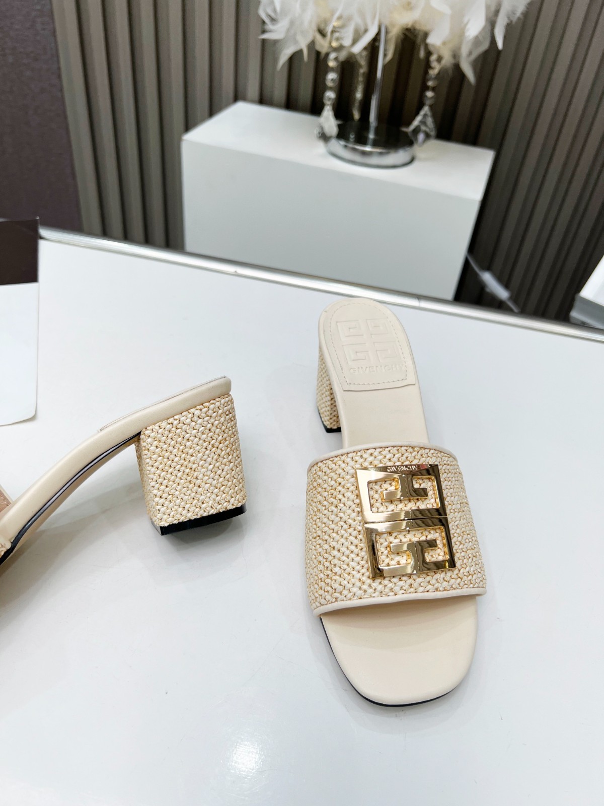 198 23123088 SIZE 35-42