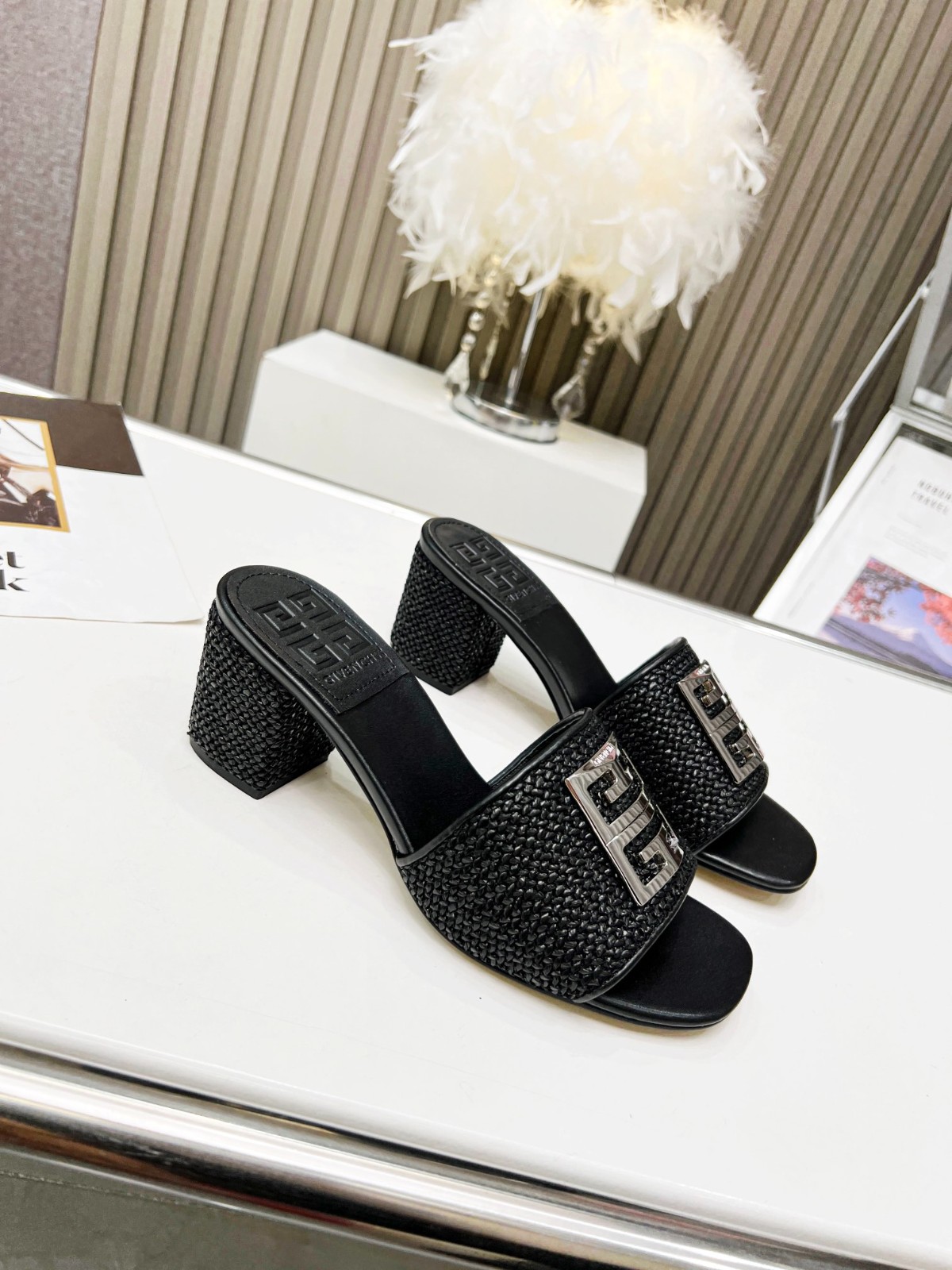 196 23123088 SIZE 35-42
