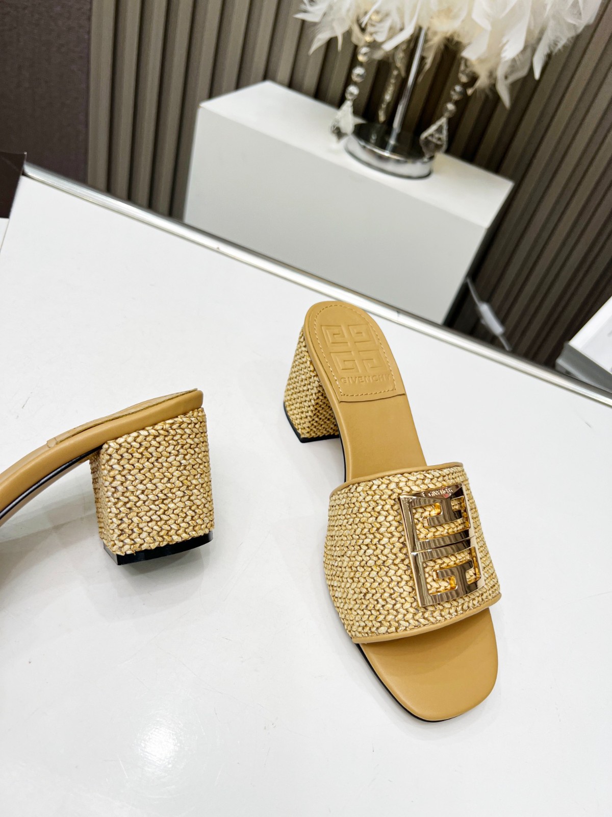 195 23123088 SIZE 35-42