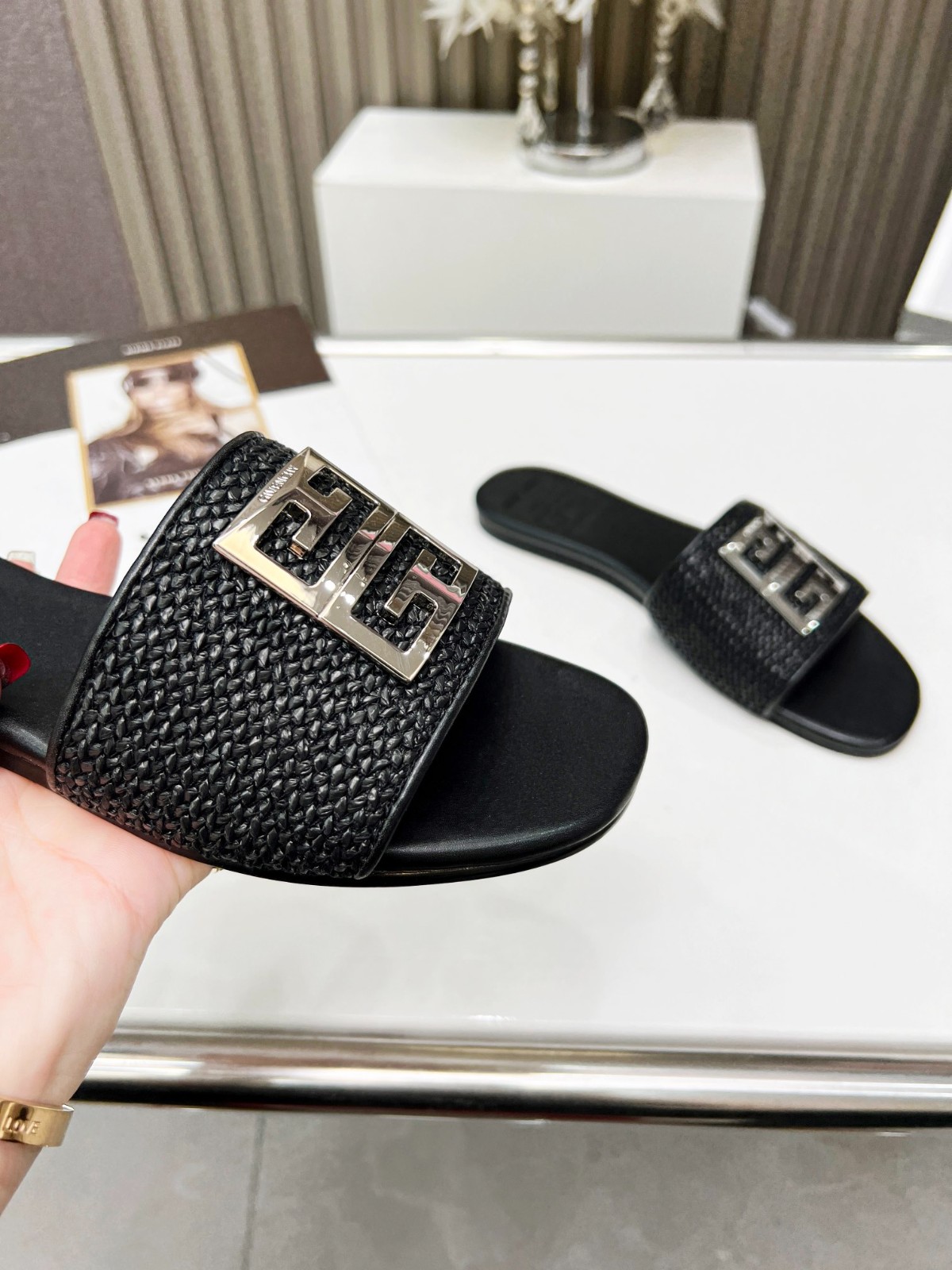 194 23123088 SIZE 35-42