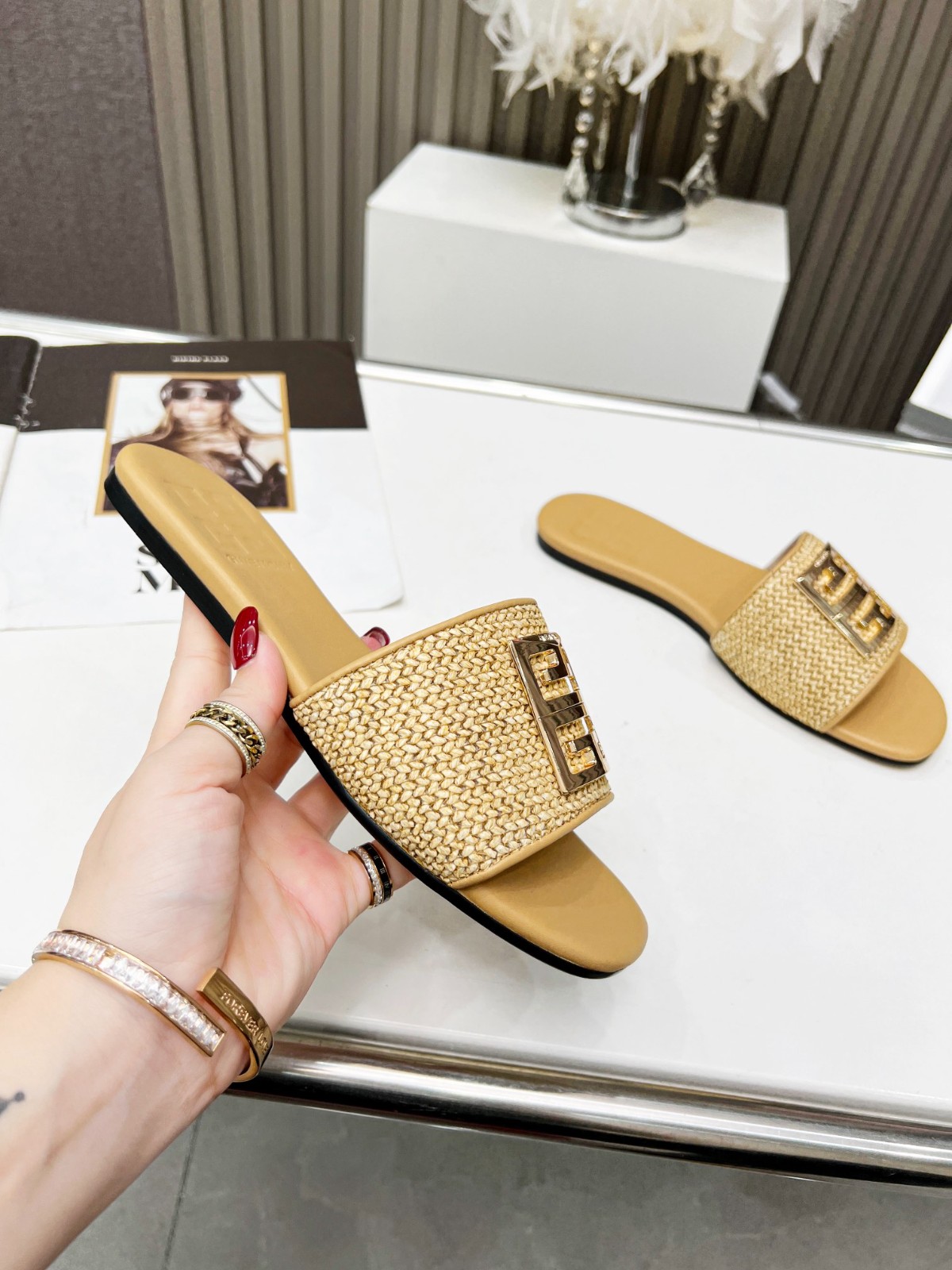 191 23123088 SIZE 35-42