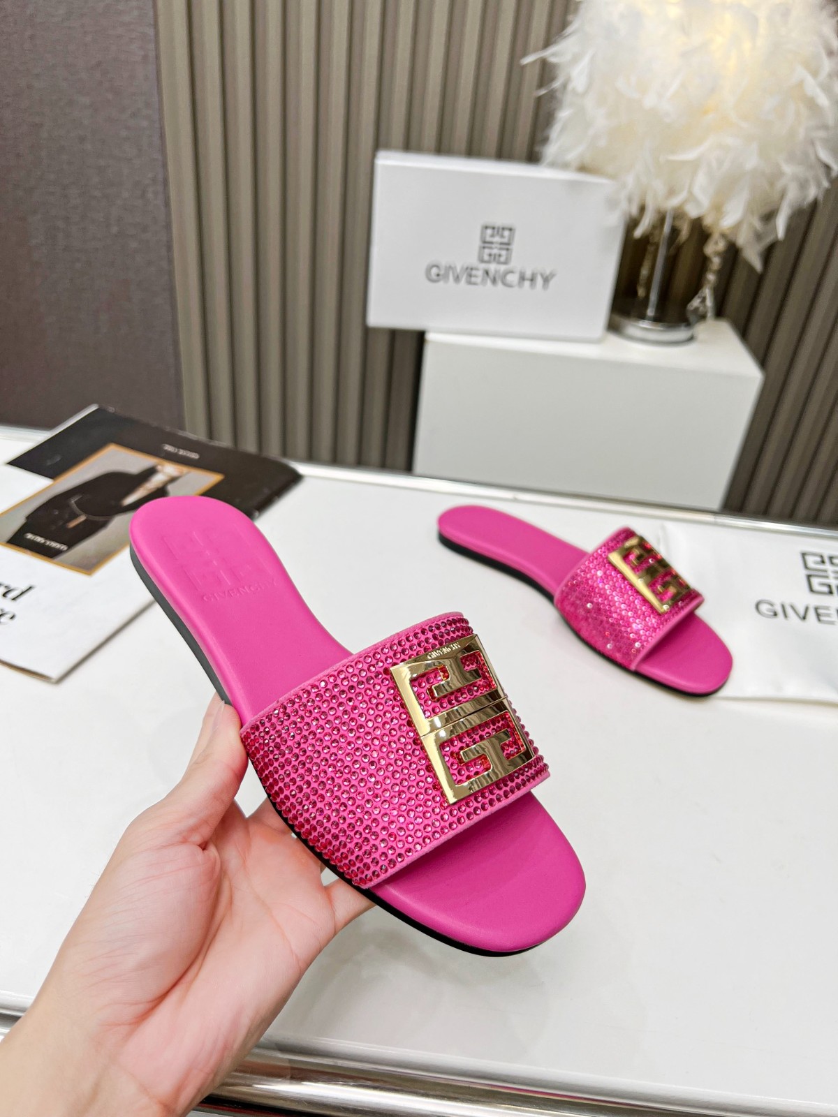 185 26123095 SIZE 35-42
