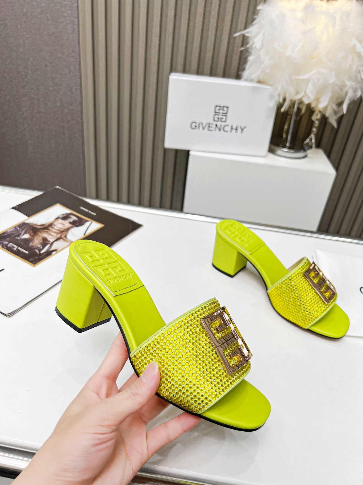 179 26123095 SIZE 35-42
