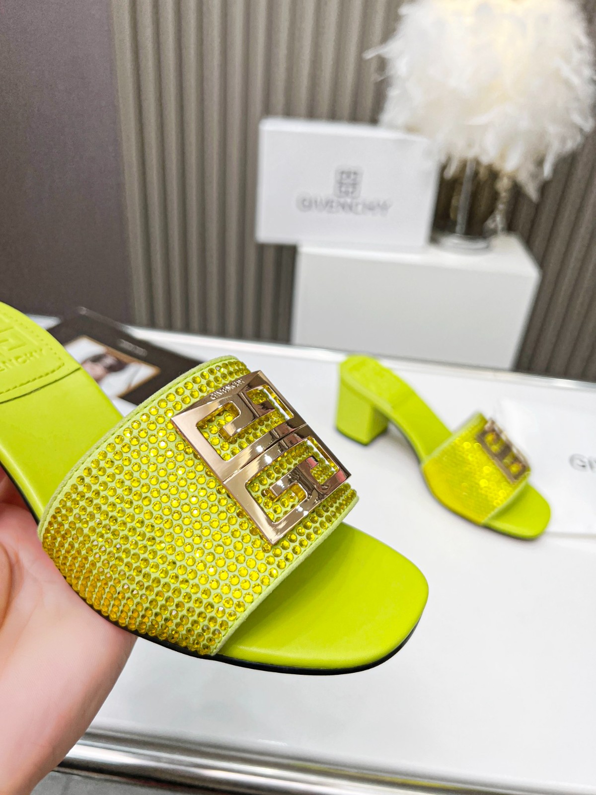 179 26123095 SIZE 35-42