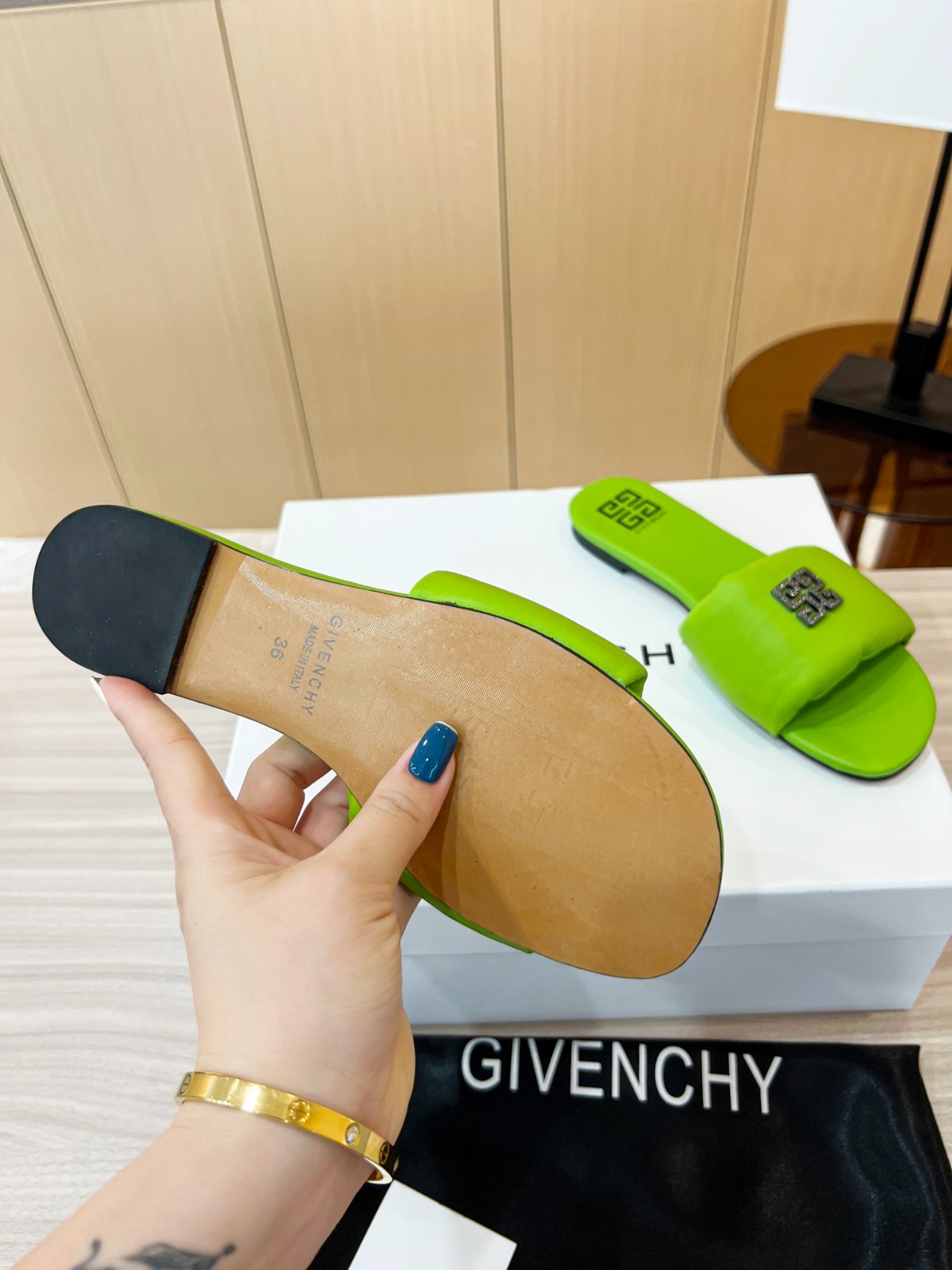 167 24123090 SIZE 35-41