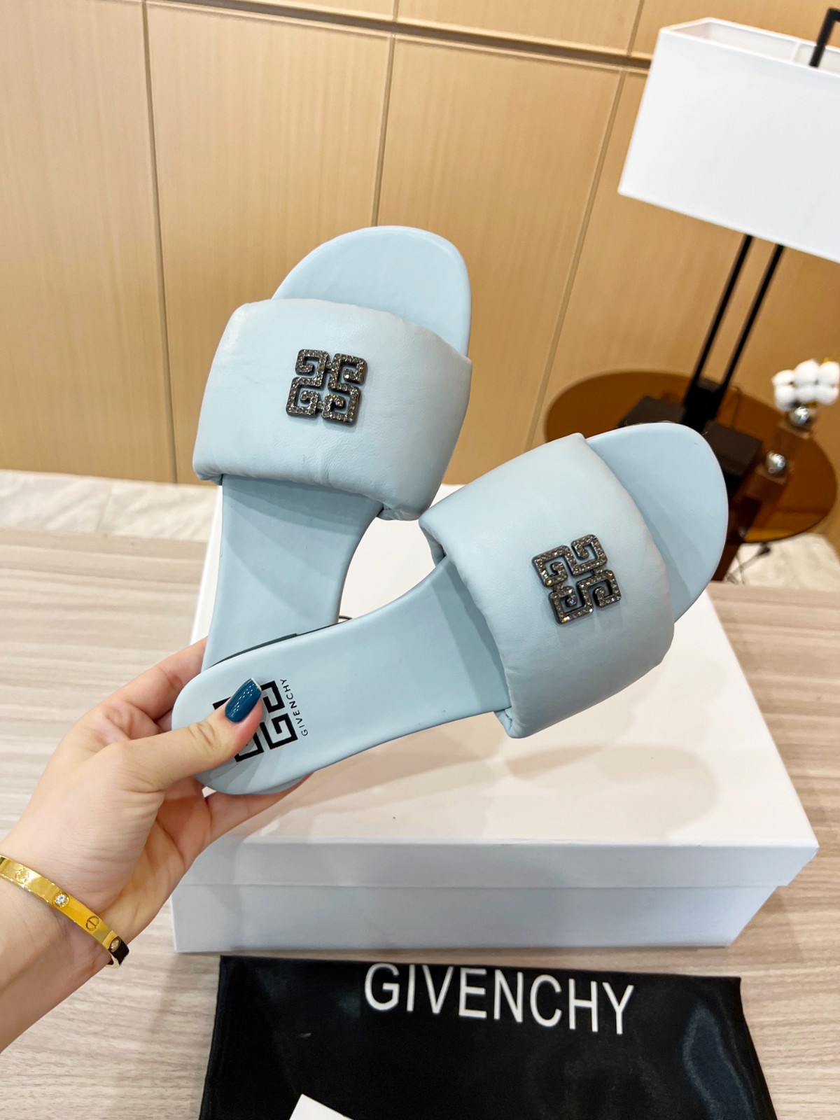 166 24123090 SIZE 35-41