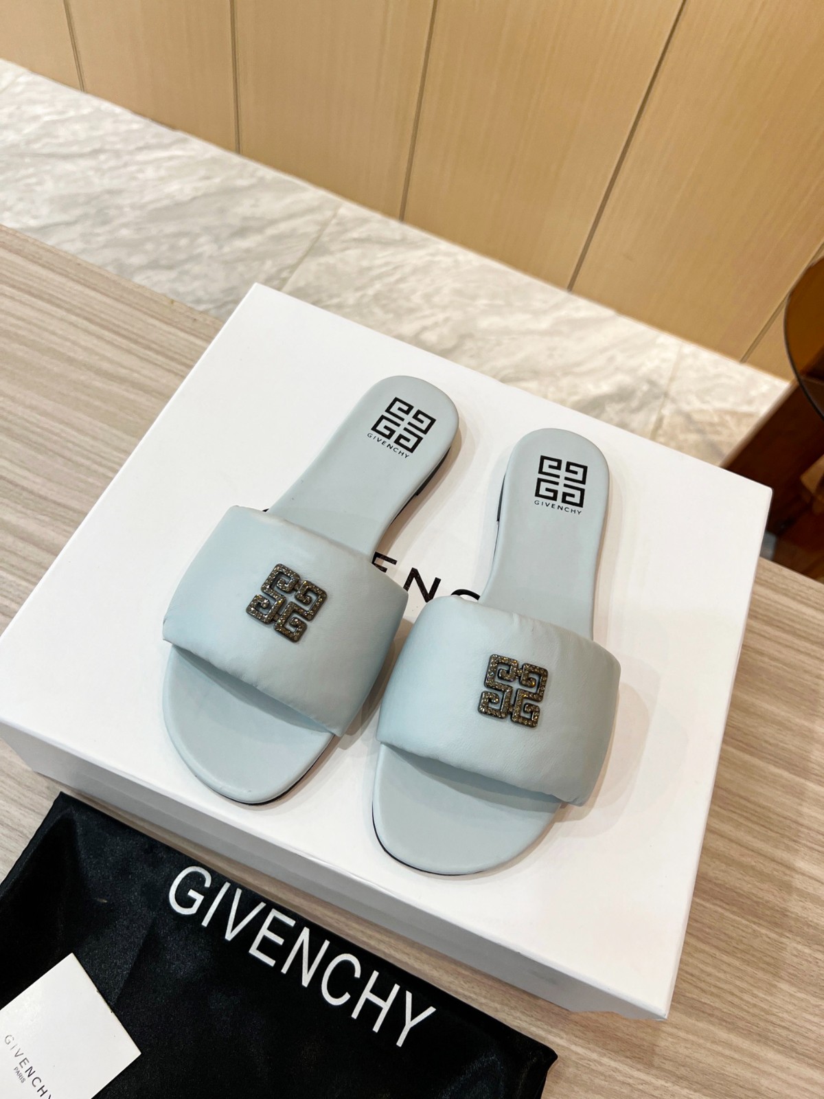 166 24123090 SIZE 35-41