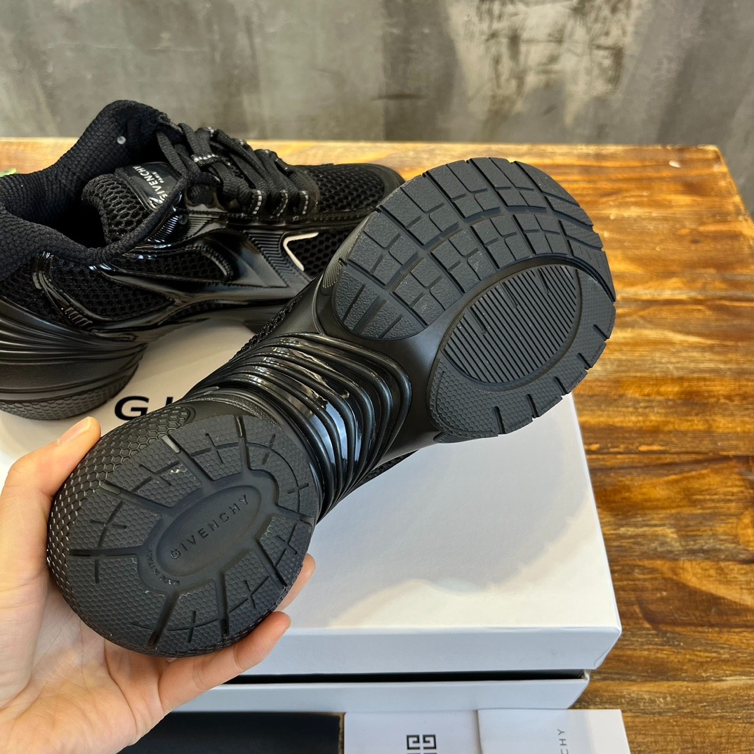 157 38123123 SIZE 35-45