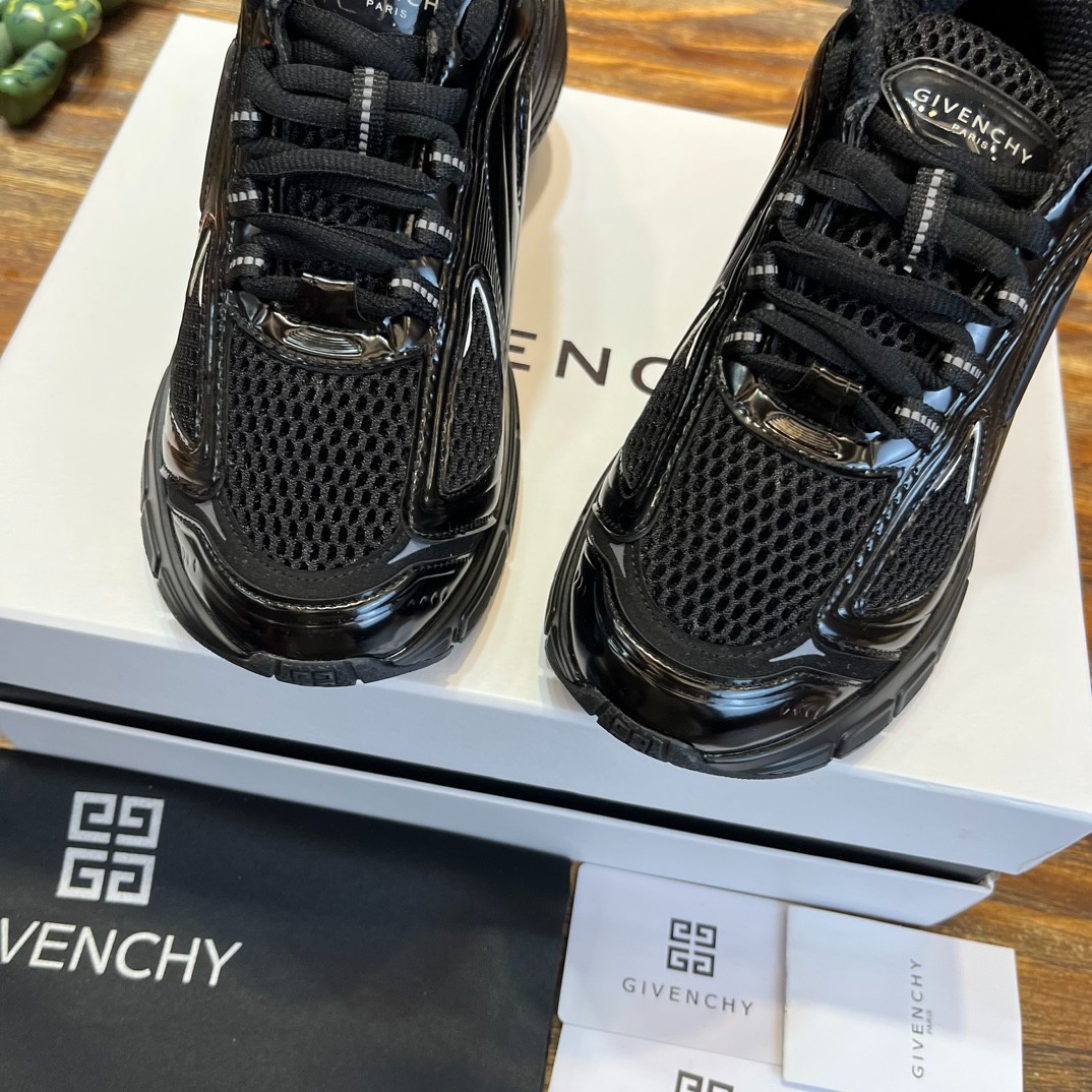 157 38123123 SIZE 35-45