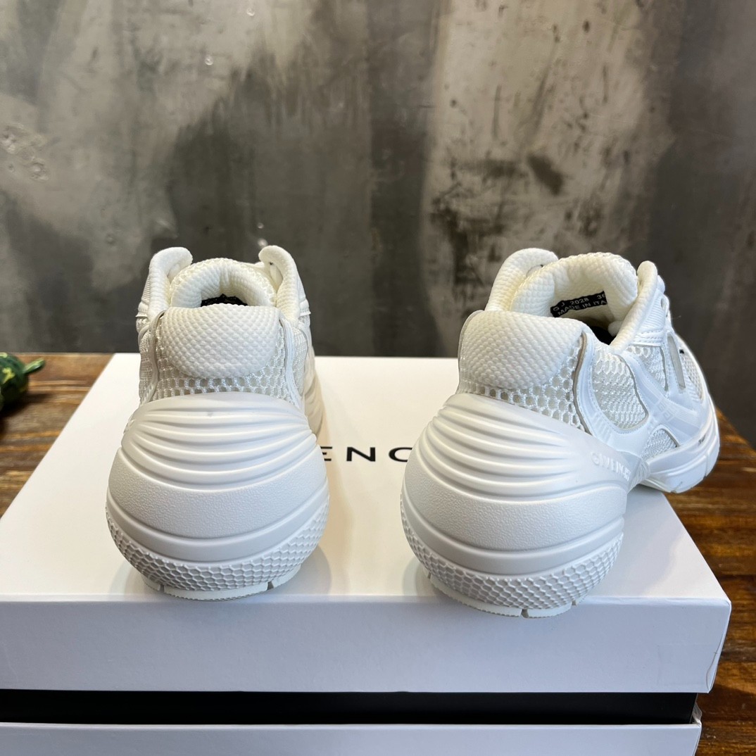 156 38123123 SIZE 35-45