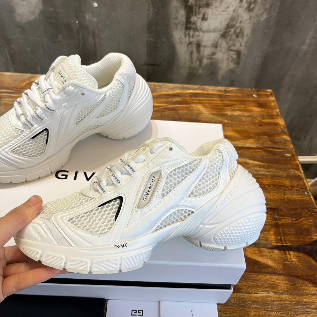 156 38123123 SIZE 35-45