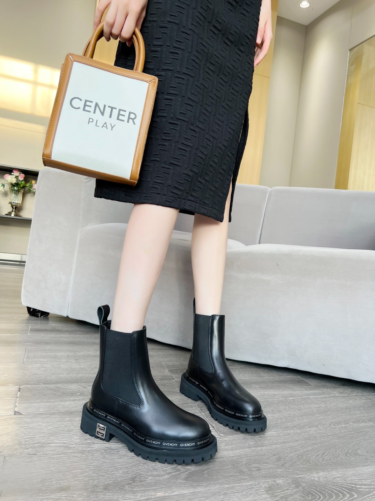 134 SIZE 35-41