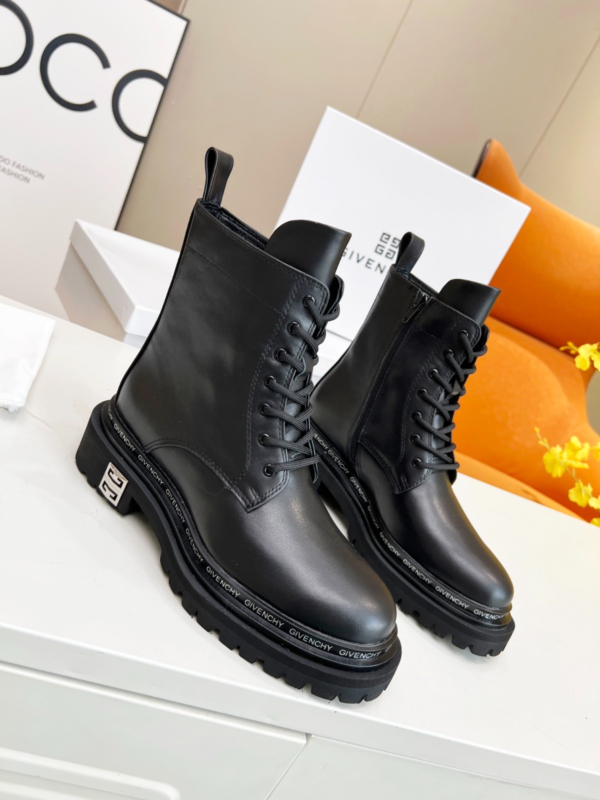 133 SIZE 35-41