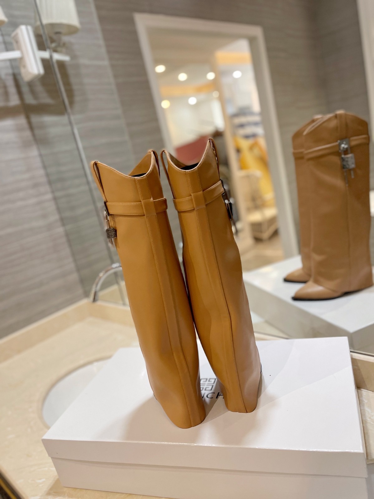113 59123171 SIZE 35-42