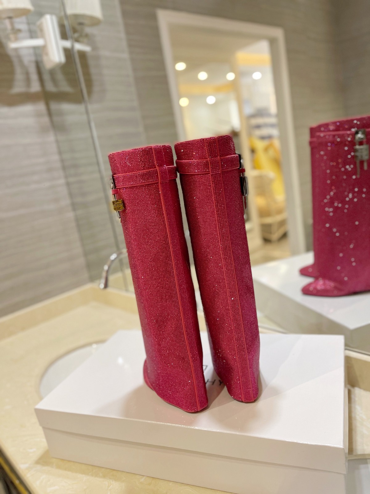 094 82123224 SIZE 35-42