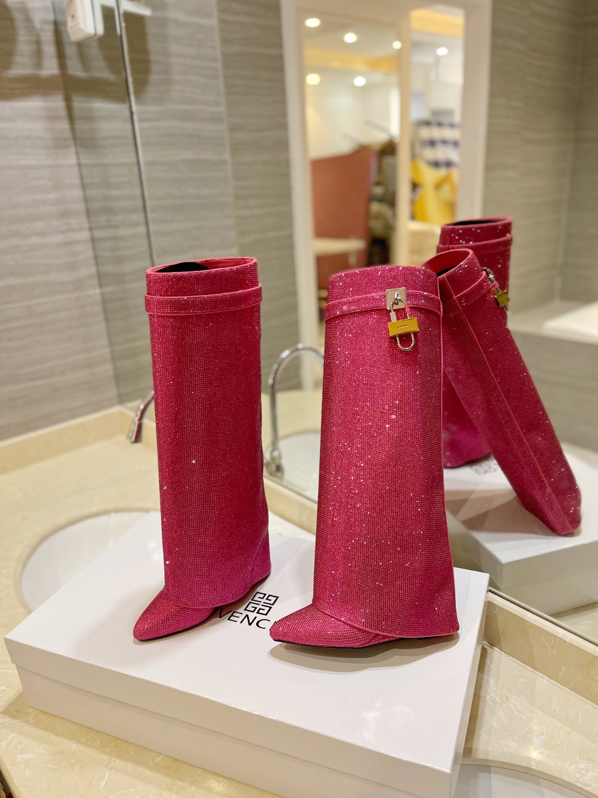 094 82123224 SIZE 35-42