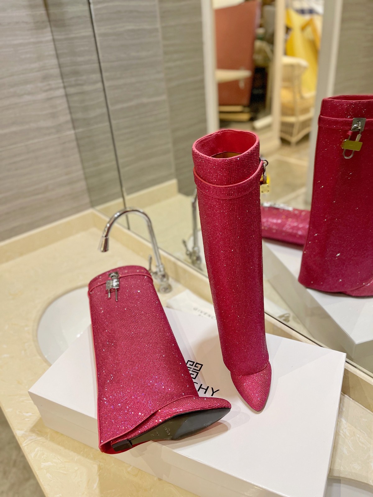 094 82123224 SIZE 35-42