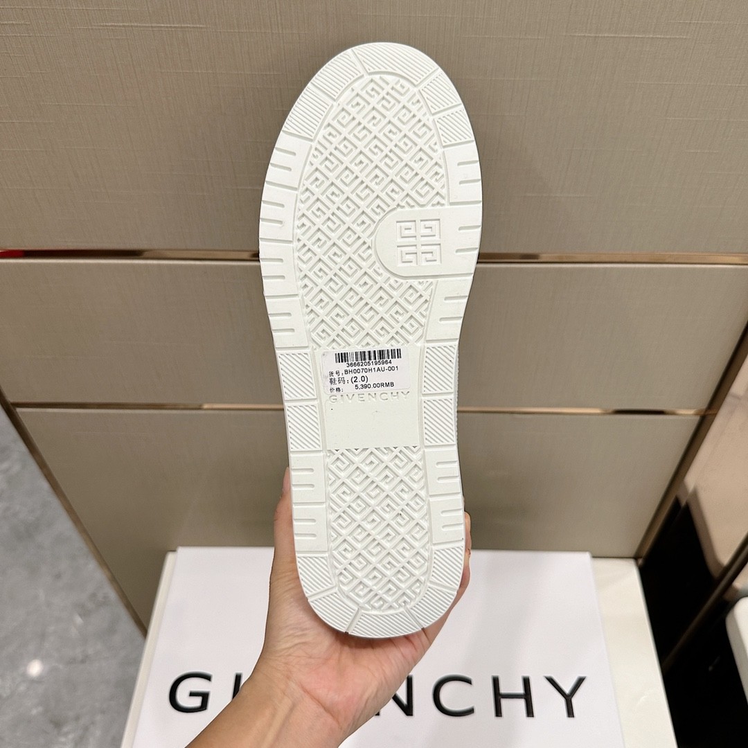 055 42123132 SIZE 38-45