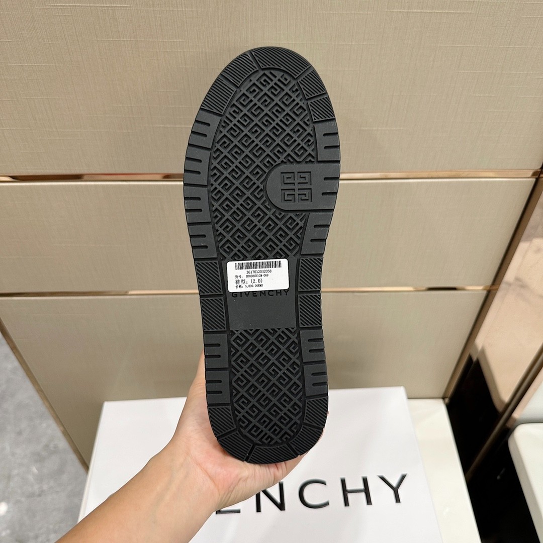 048 48123146 SIZE 38-45