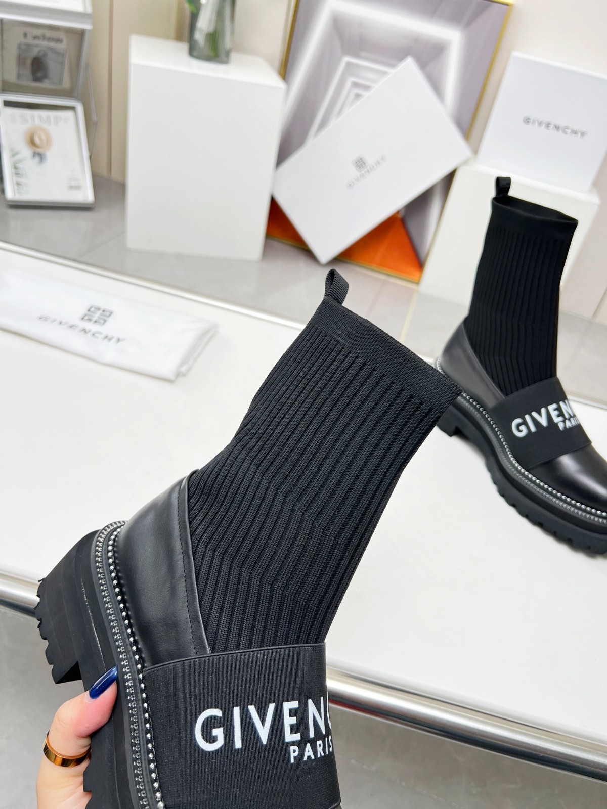 033 29123102 SIZE 35-41