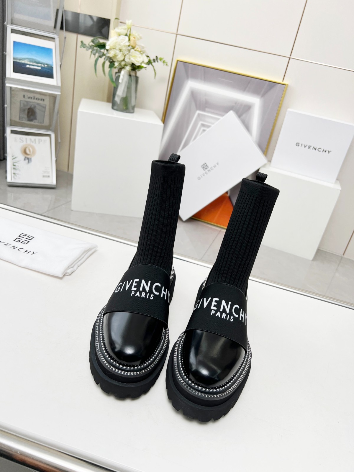 028 30123104 SIZE 35-41