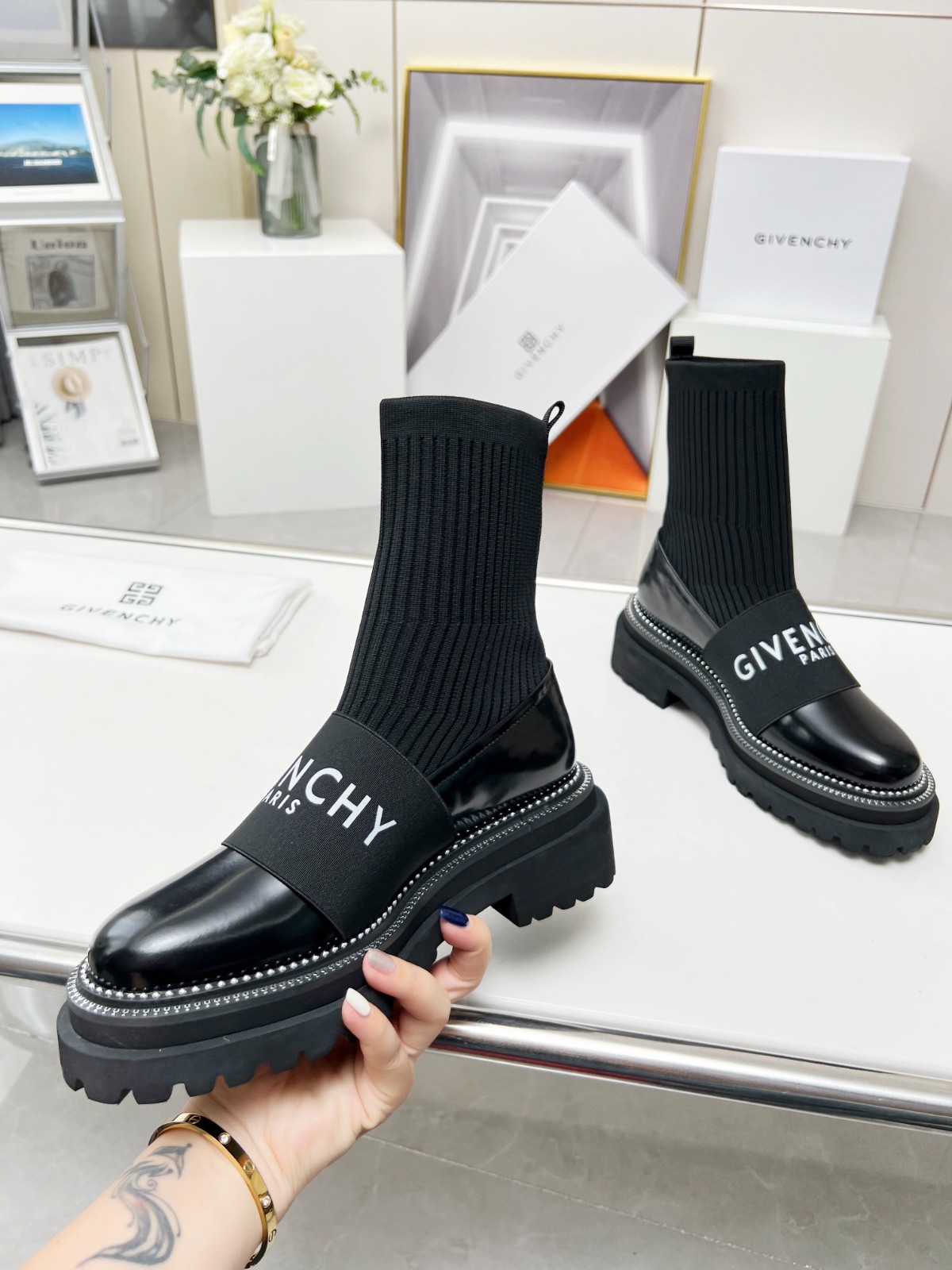028 30123104 SIZE 35-41