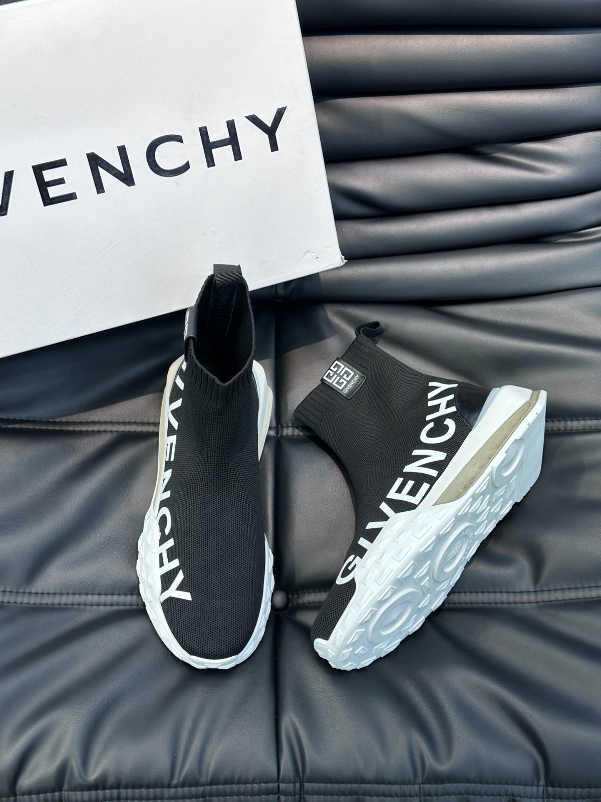 009 42123132 SIZE 38-45