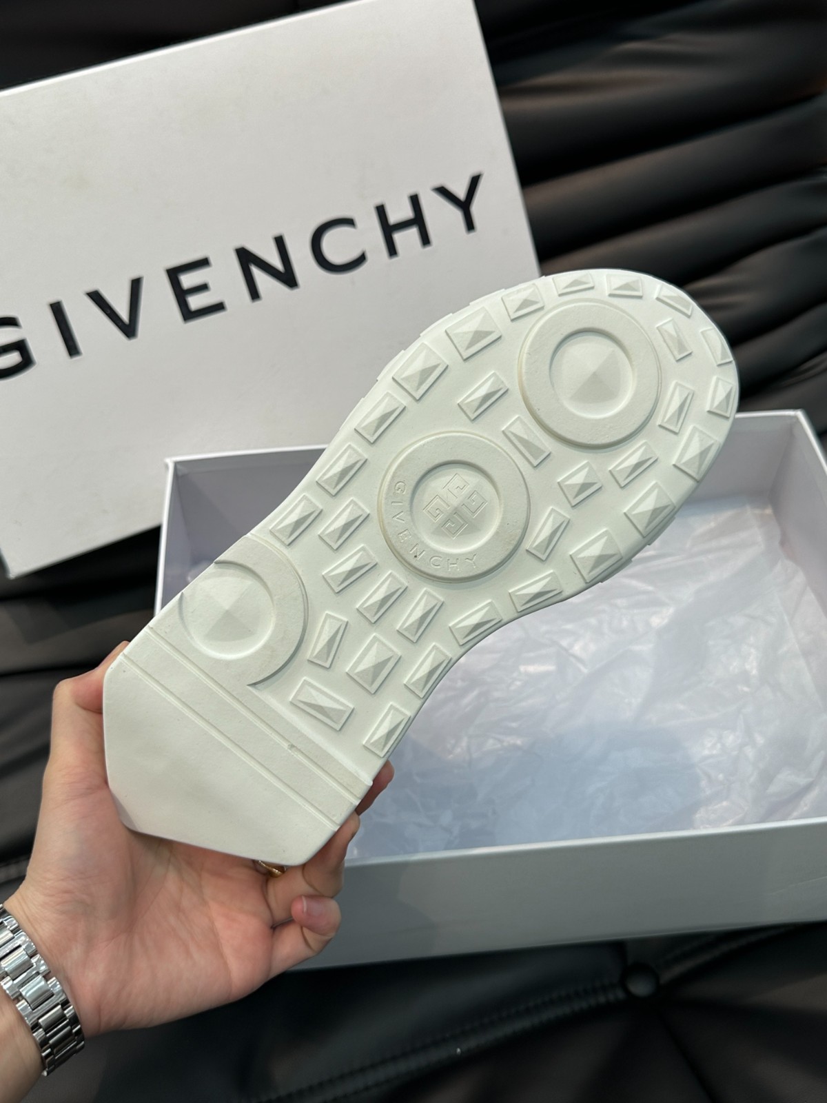 009 42123132 SIZE 38-45