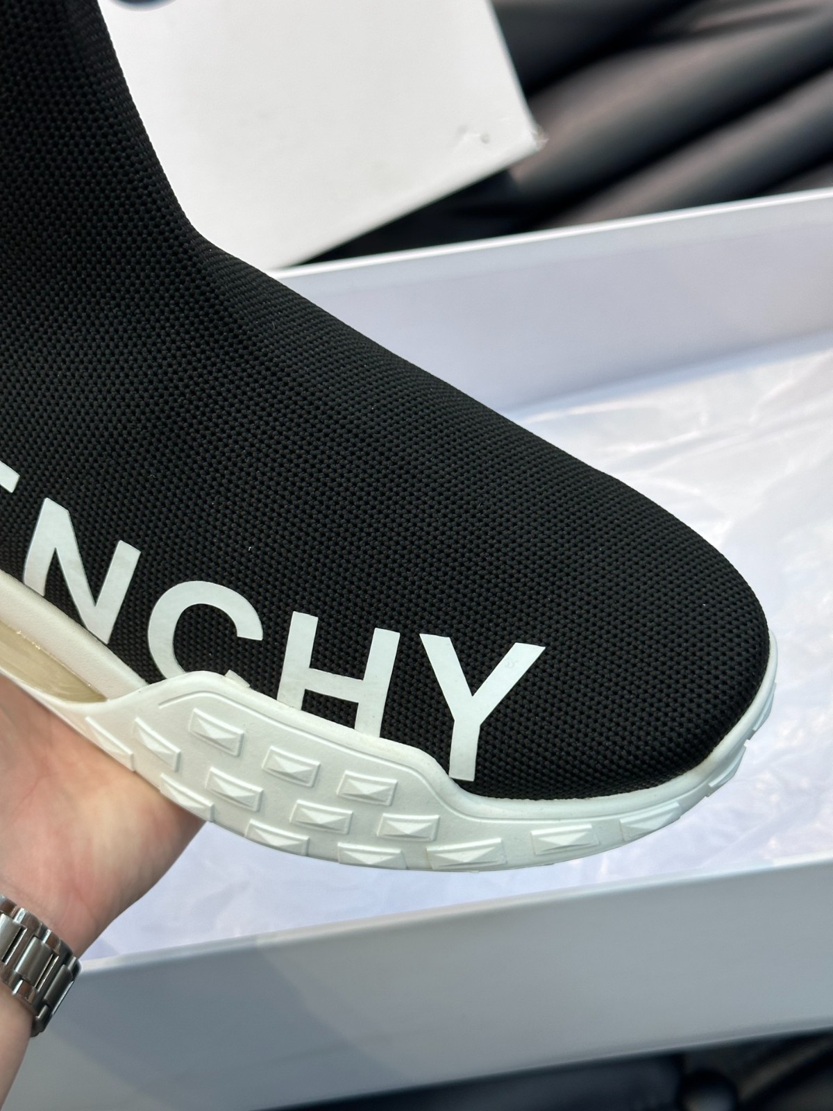 009 42123132 SIZE 38-45