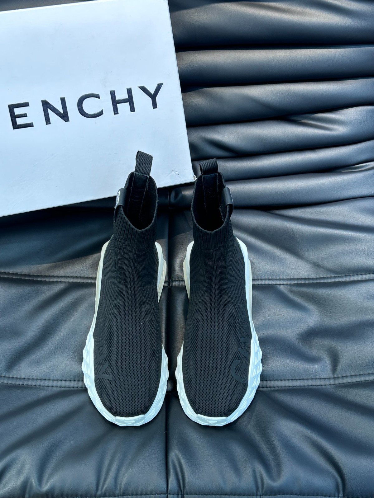 007 42123132 SIZE 38-45